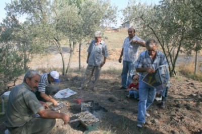 BAYRAMİÇ KÖYÜNDE BALIK ZİYAFETİ