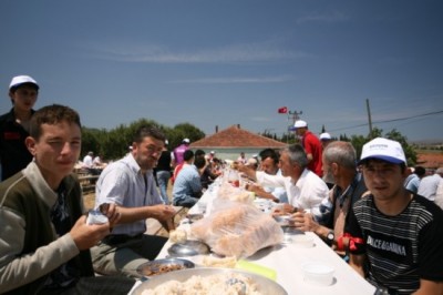 HAYIR GÜNÜ MUHTEŞEMDİ-1